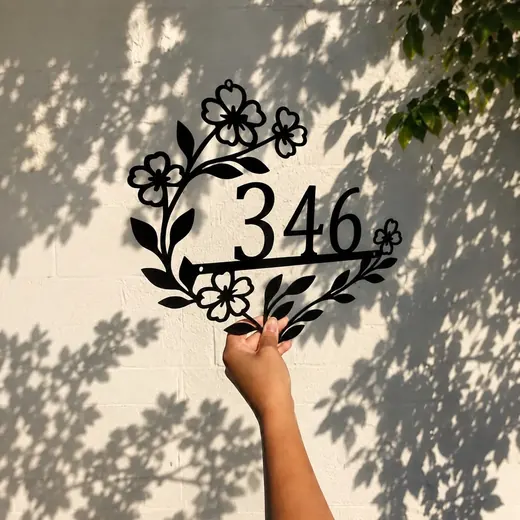 Floral — peça personalizada em aço MadeBlack